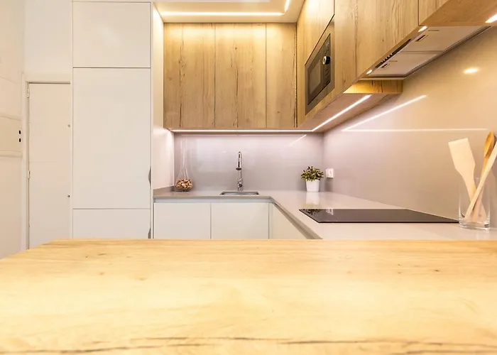 Global Immo 3395 Sylvia 1m